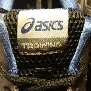 Asics Training Size 10